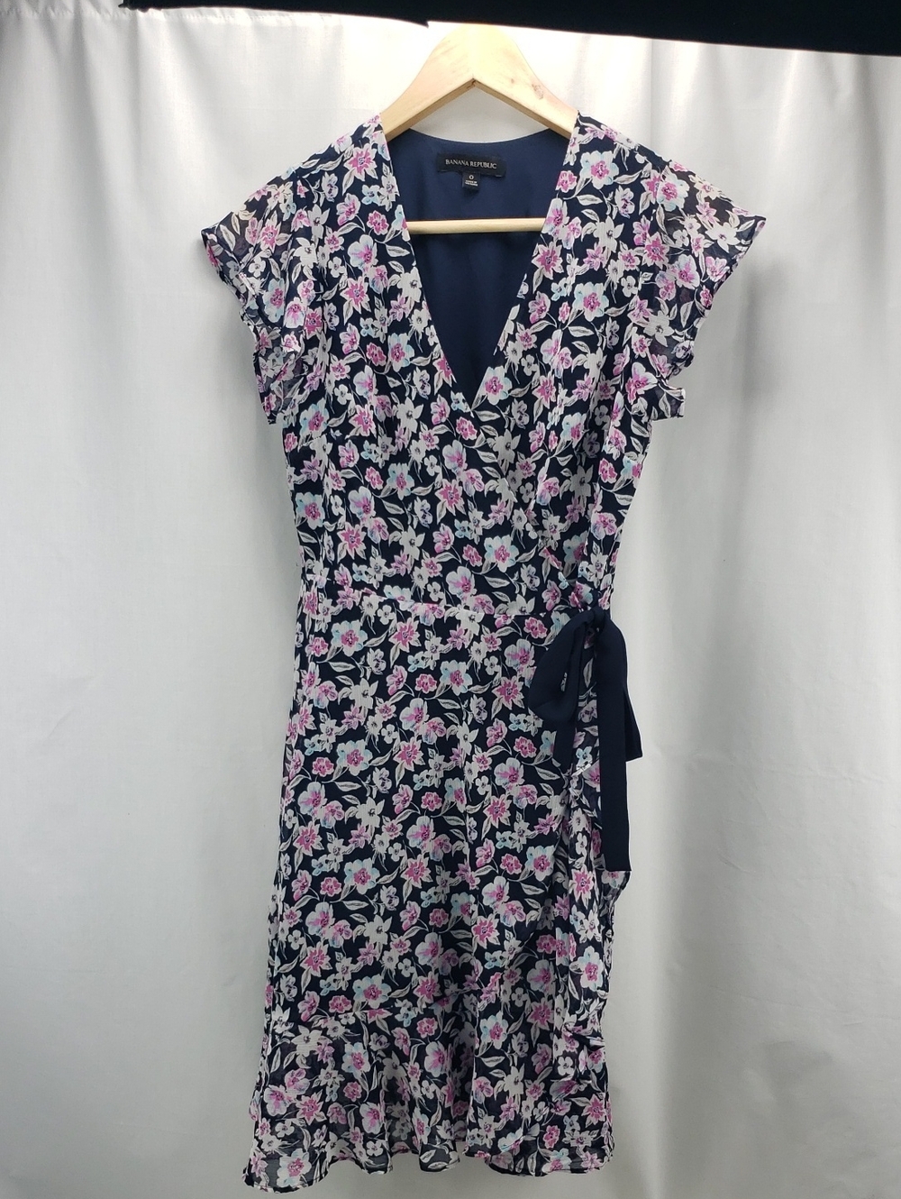 BANANA REPUBLIC Floral Print Wrap Dress Size 0
